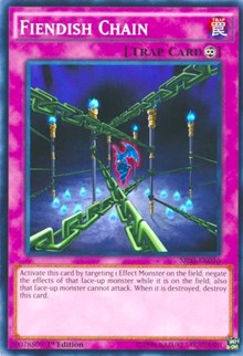 Fiendish Chain [Structure Deck: Machine Reactor] [SR03-EN036] | Gaming Infinity