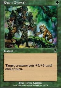 Giant Growth [Seventh Edition] | Gaming Infinity